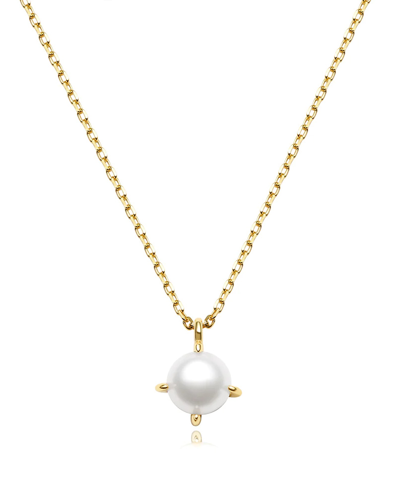 1pearl necklace